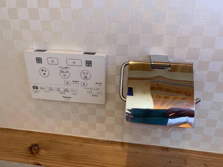 Villa マムヴィッラin森の中の一軒家 à Nago Extérieur photo